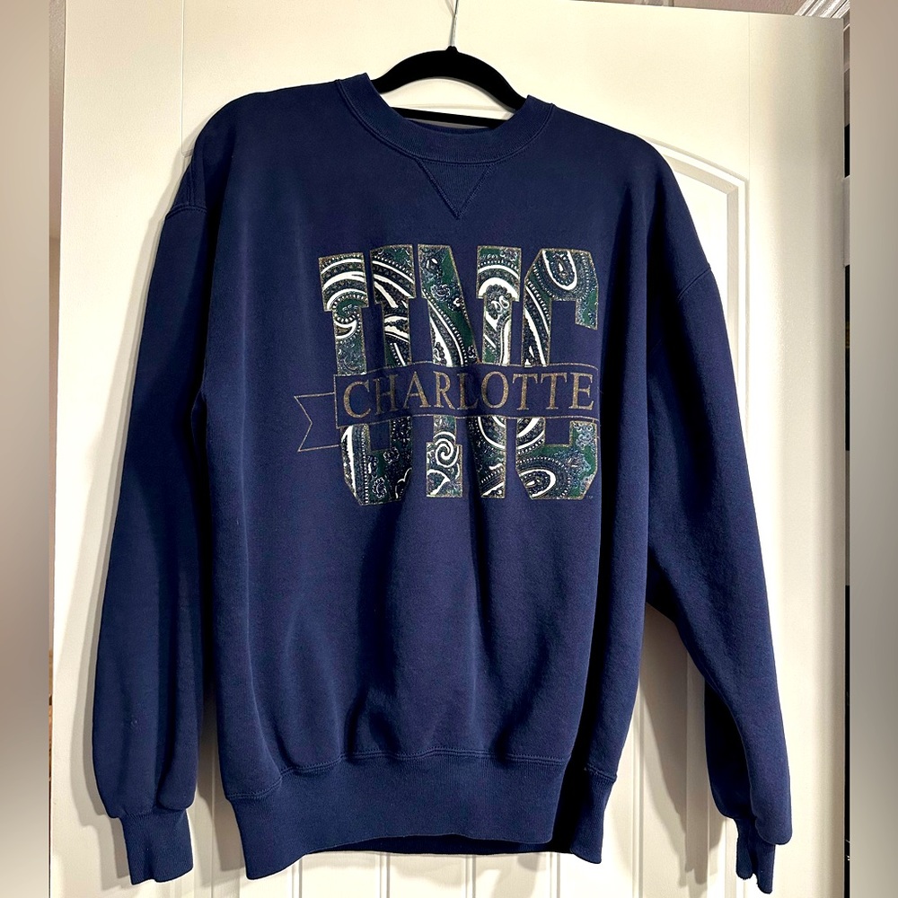 Vintage College Sweatshirt oversized. UNC Charlotte size XL